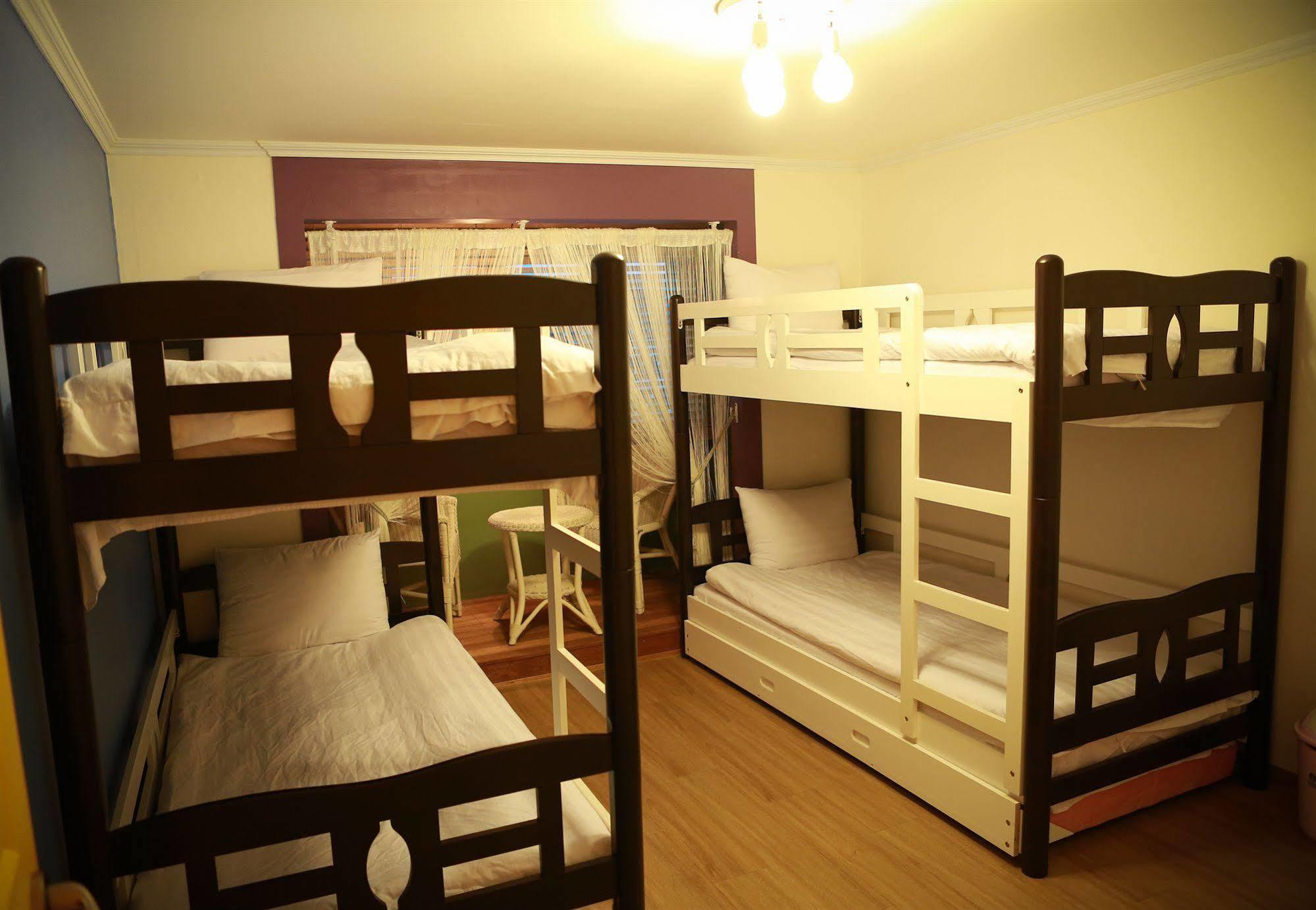Moon Hostel سيول المظهر الخارجي الصورة